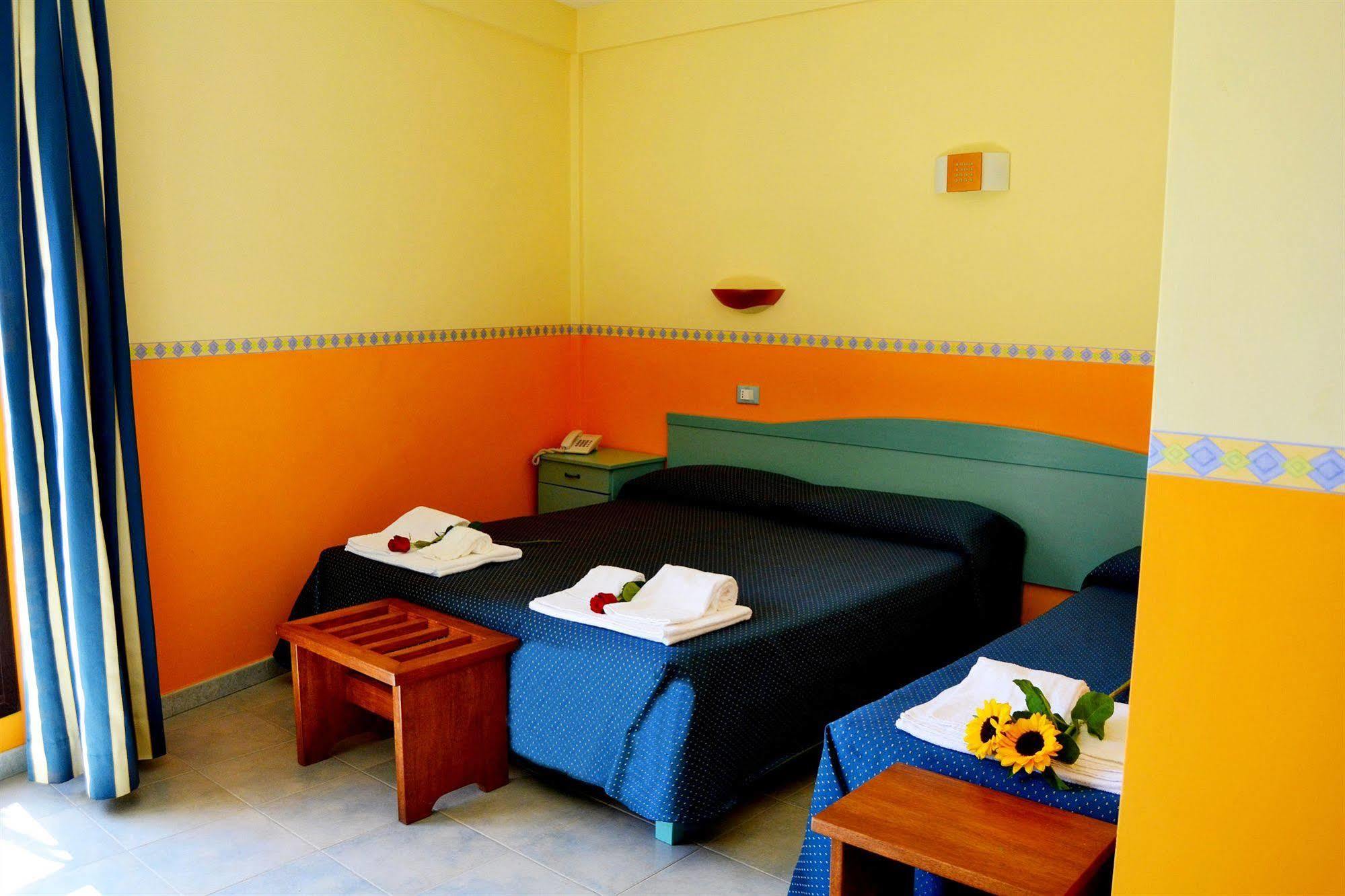 Hotel Costa Antiga كاستيلساردو المظهر الخارجي الصورة